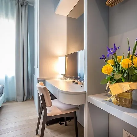 Guest house Uno Sguardo Su 4*